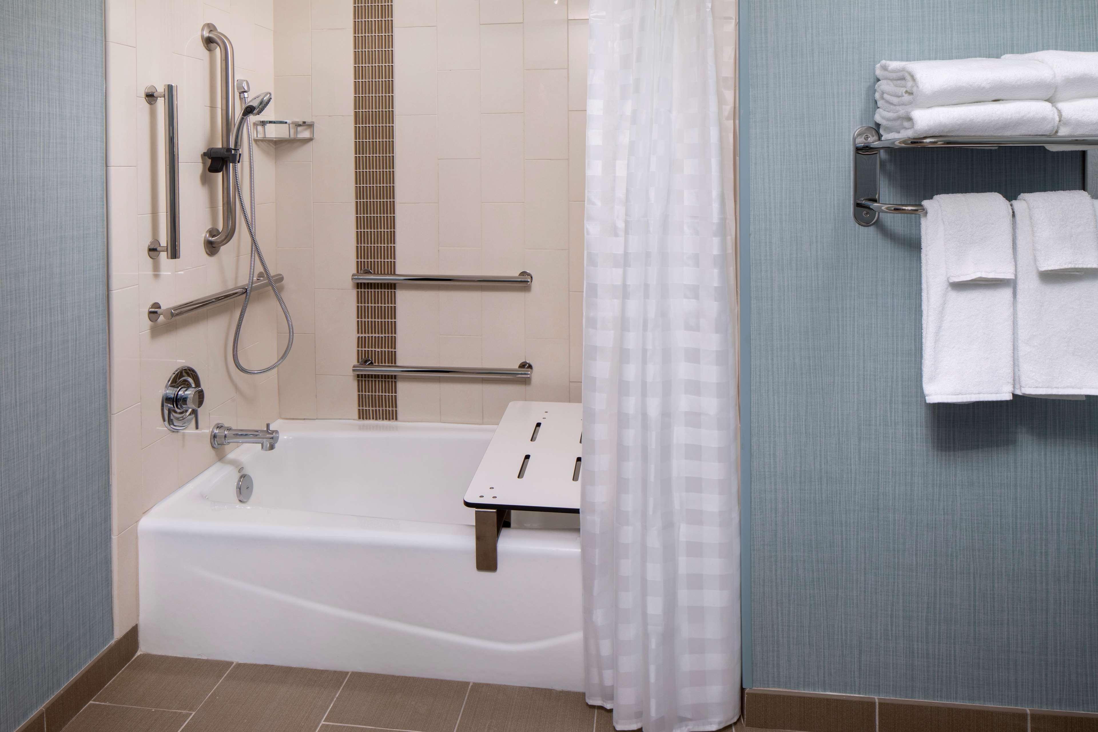 Hyatt Place Mount Pleasant Towne Centre מראה חיצוני תמונה